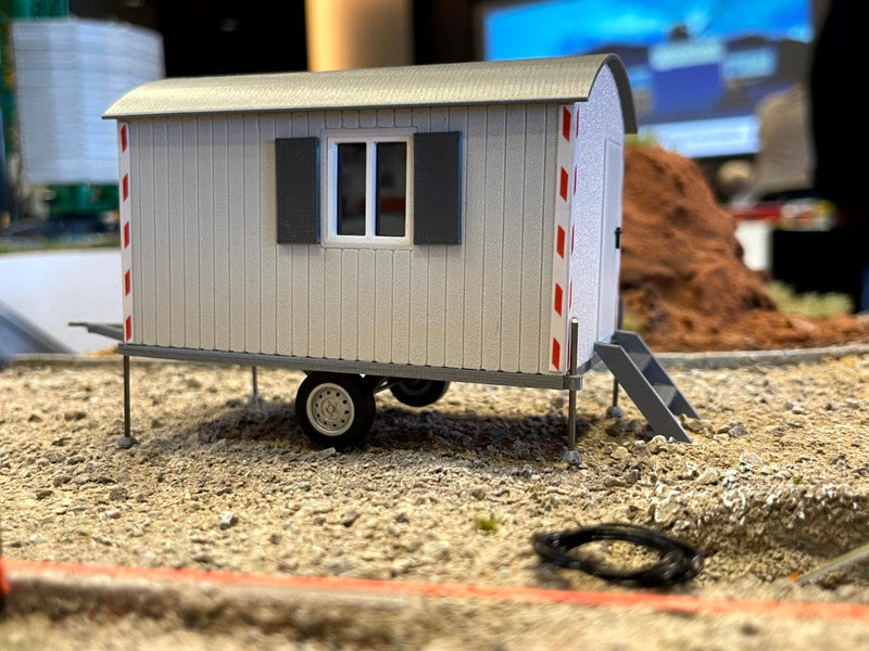 Bauwagen - Maßstab 1:50 - Farbe orange - Fertigmodell