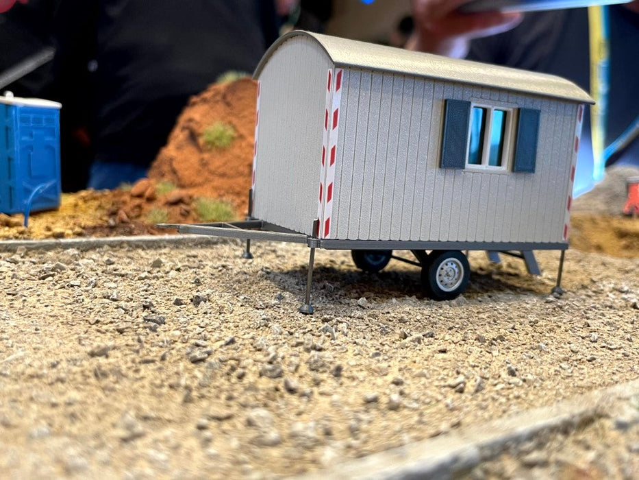 Bauwagen - Maßstab 1:50 - Farbe orange - Fertigmodell