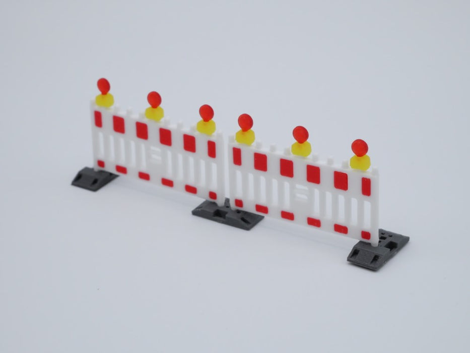 Absperrschranke weiß/rot - Maßstab 1:50- 5 Stück - mit 20 Warnleuchten (rot/gelb)