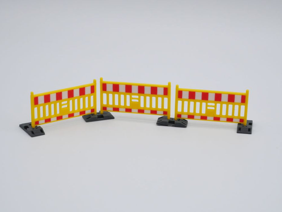Absperrschranke gelb/weiß/rot - Maßstab 1:50 - 8 Stück inkl. Transportgestell